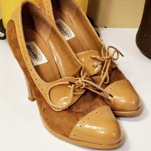 Bolaro Tan Lace-up Pump Heals - Size 7.5